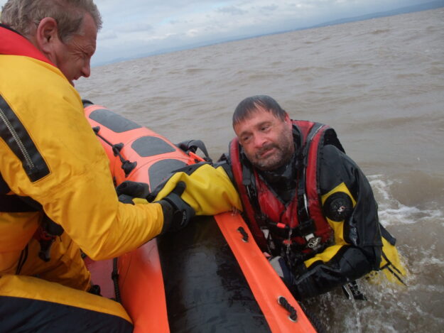 Fast Rescue Boat recovery