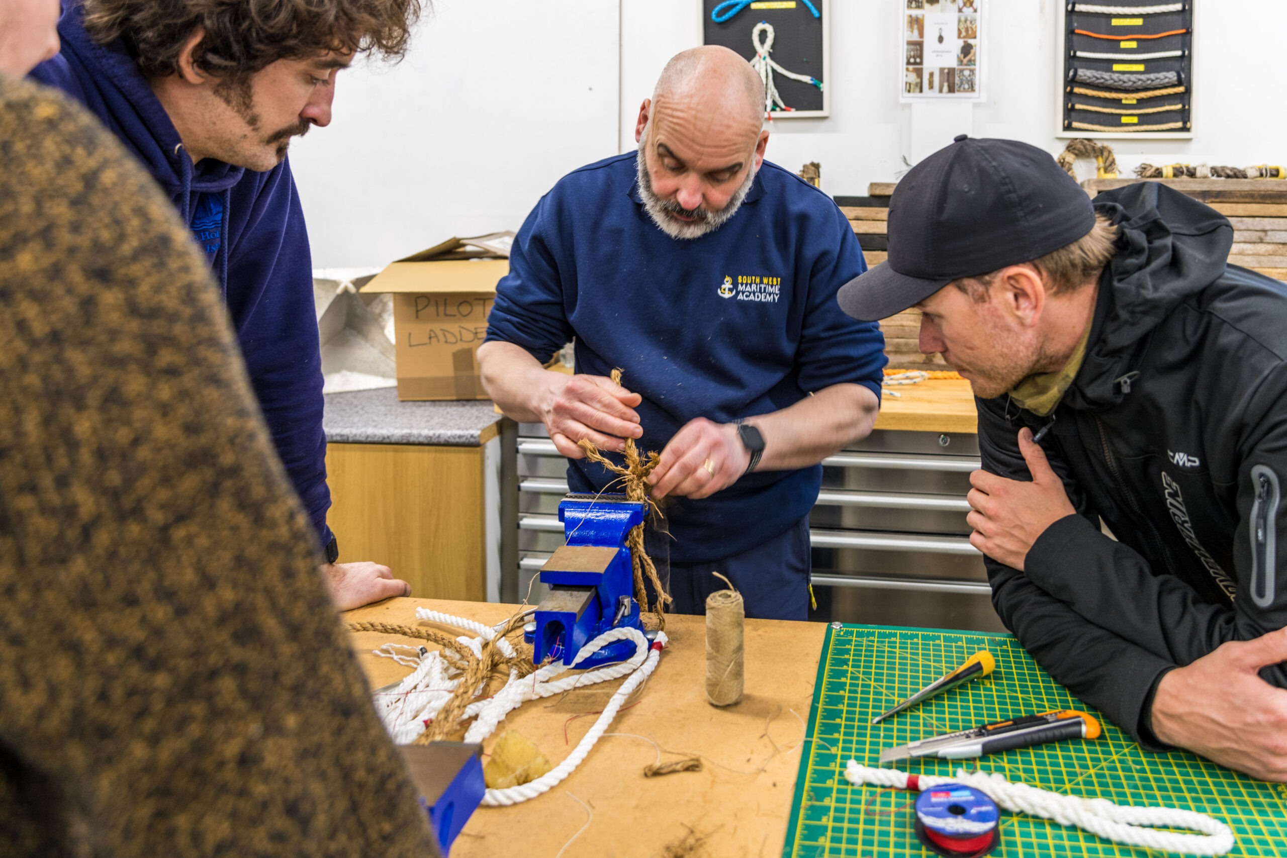 Efficient Deck Hand Course